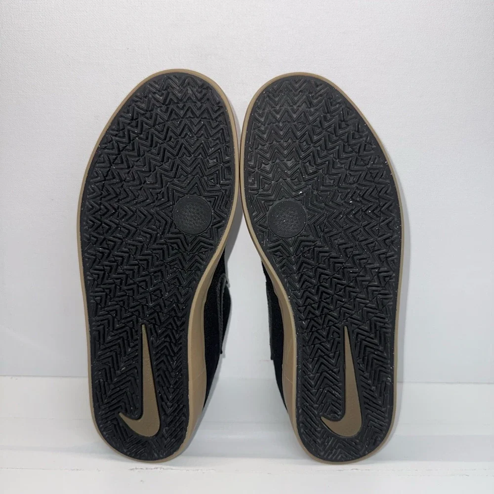 NIKE SB CHARGE CANVAS BLACK 6Y Size